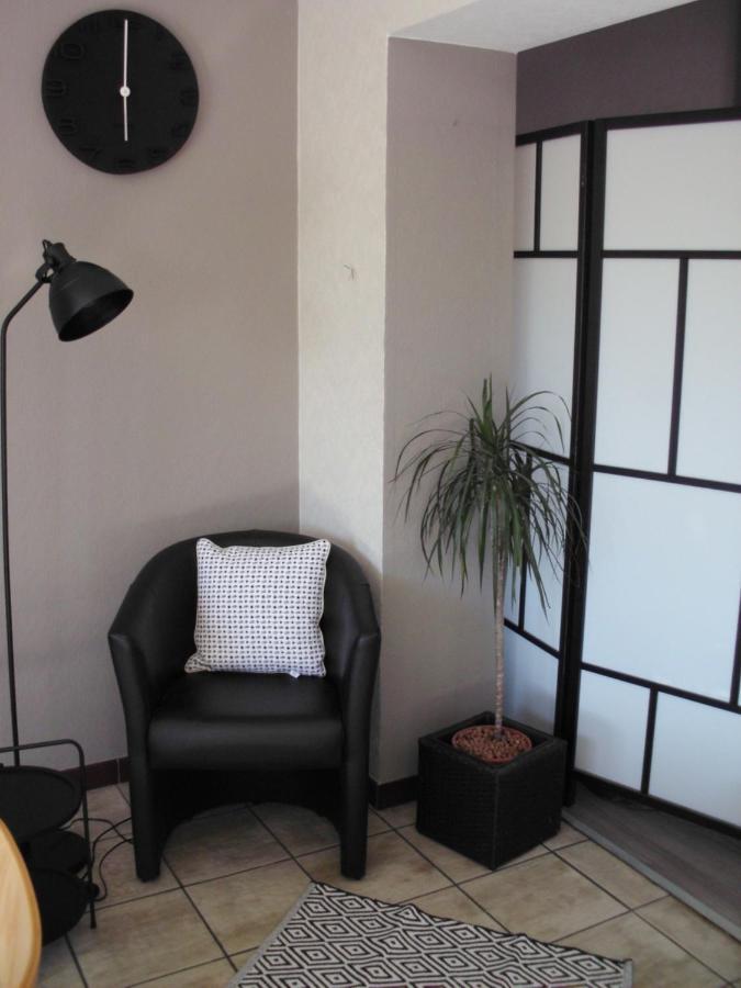 Studio 2 Pers Tourisme Et Business Namur נמור מראה חיצוני תמונה
